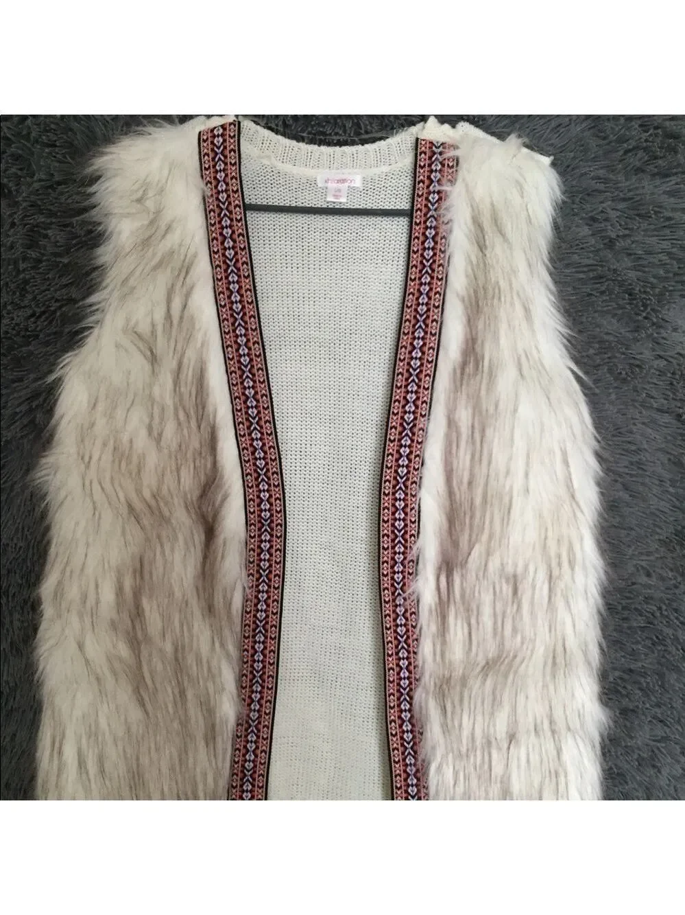Nwot-Xhilaration Faux Fur Knit Vest